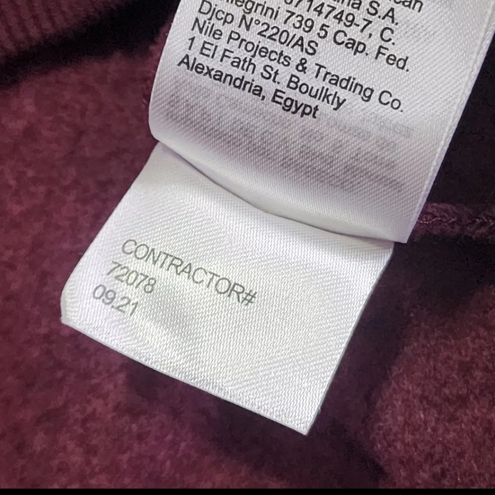 CK Calvin Klein Pullover Fleece Mens Large Plum Purple Silver Logo Sleeve EUC - Picture 7 of 7